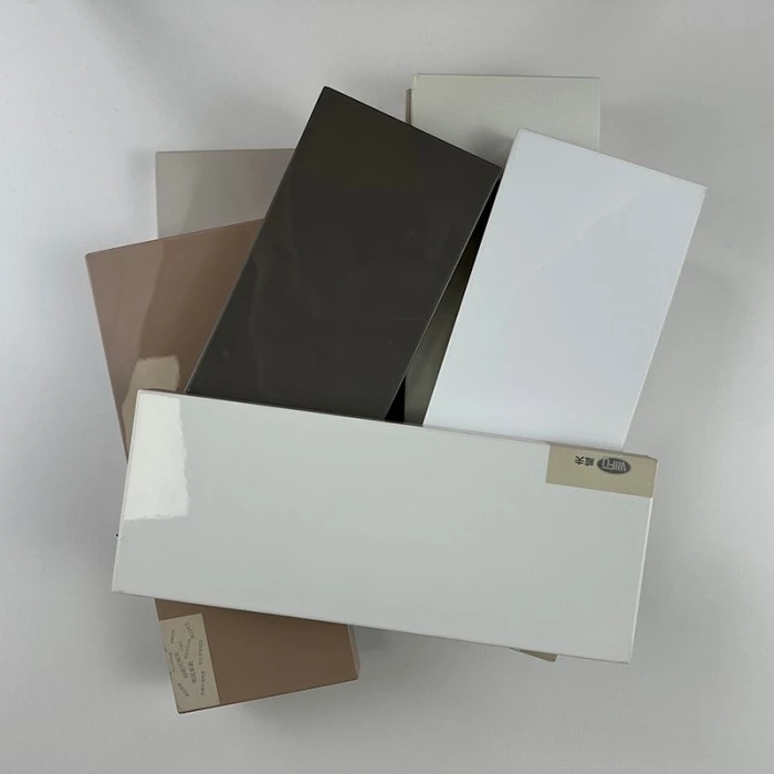 Acrylic scrinium Ianua