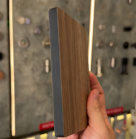 Foedus Laminate